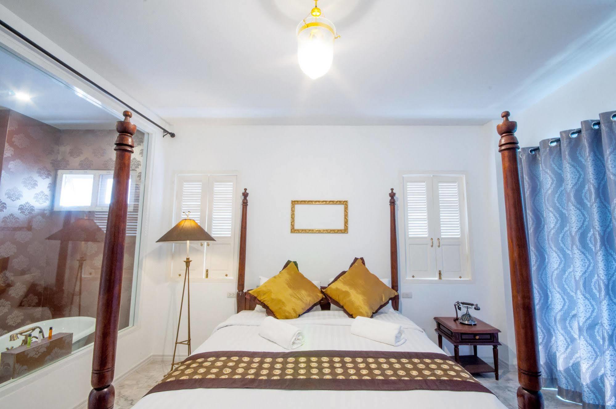 Hotel Dharasom' S Colonial House Bangkok Exterior foto